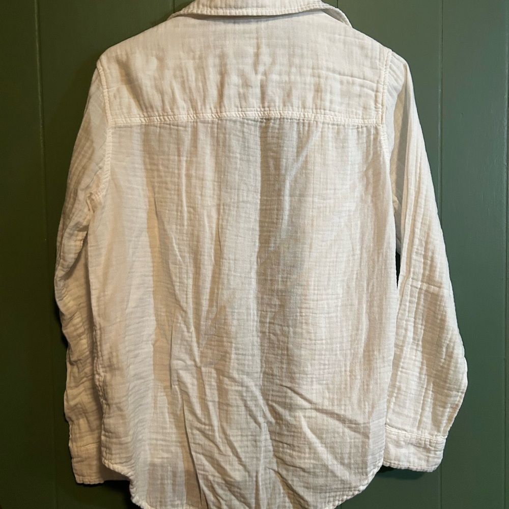 Universal Threads White Button Down - Picture 3 of 3